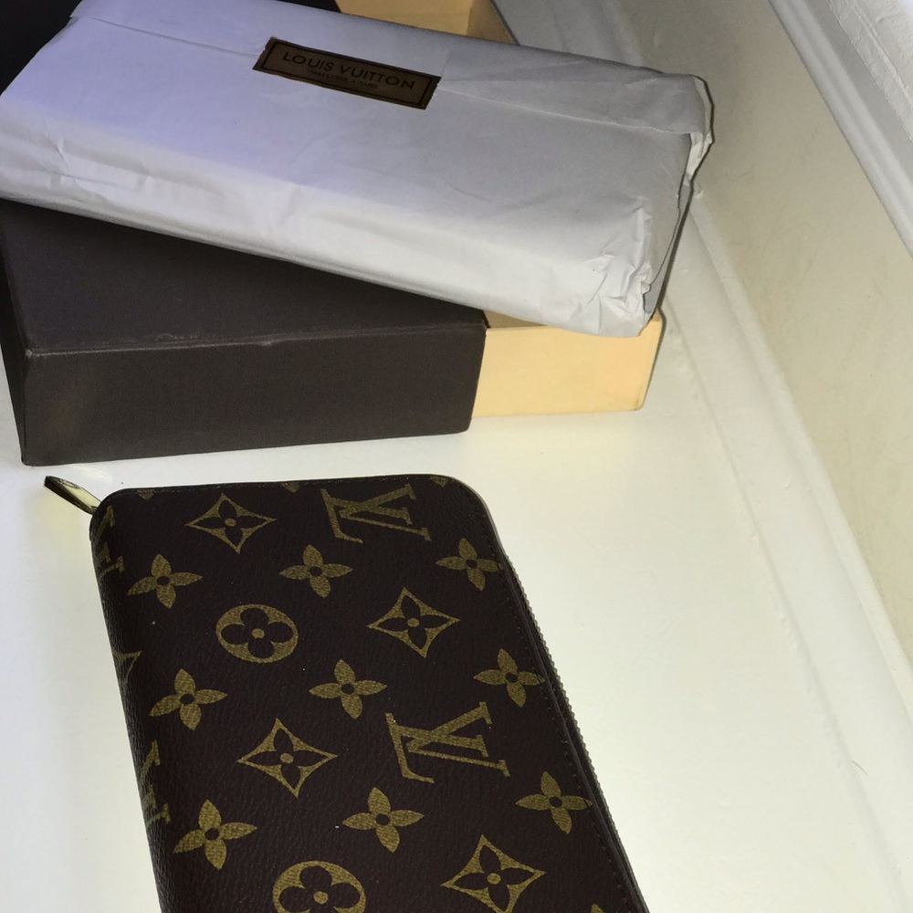 Louis Vuitton wallet